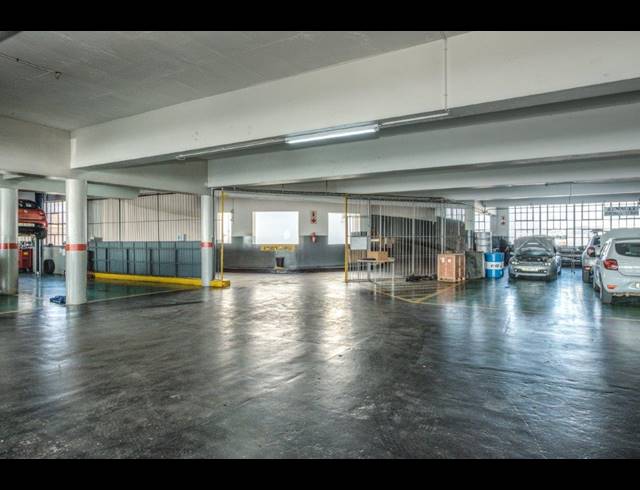 5,133M² BUILDING FOR SALE IN SYDENHAM